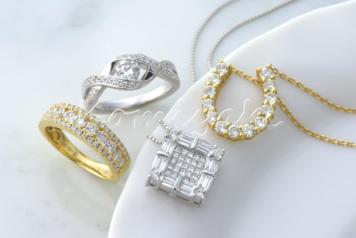 豪華に敷き詰められたダイヤ／2021年