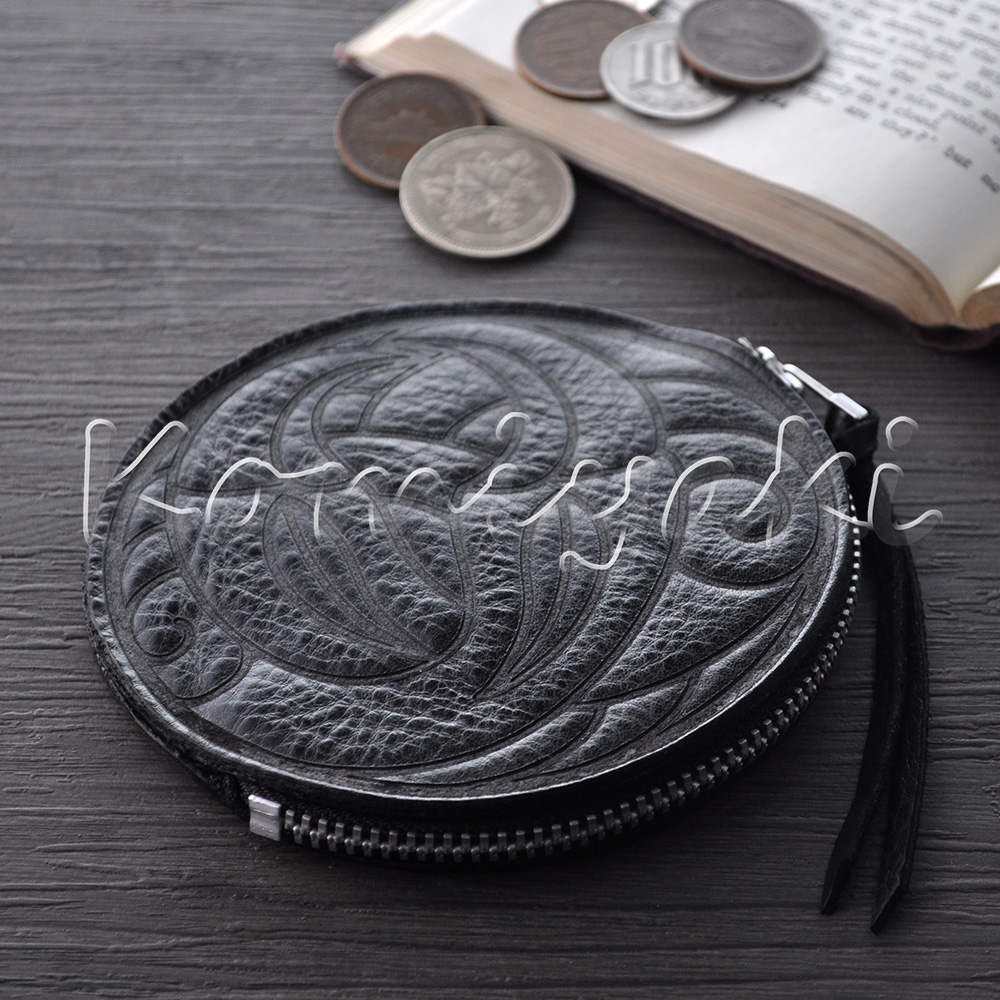 鳥モチーフのコインケース／2021年